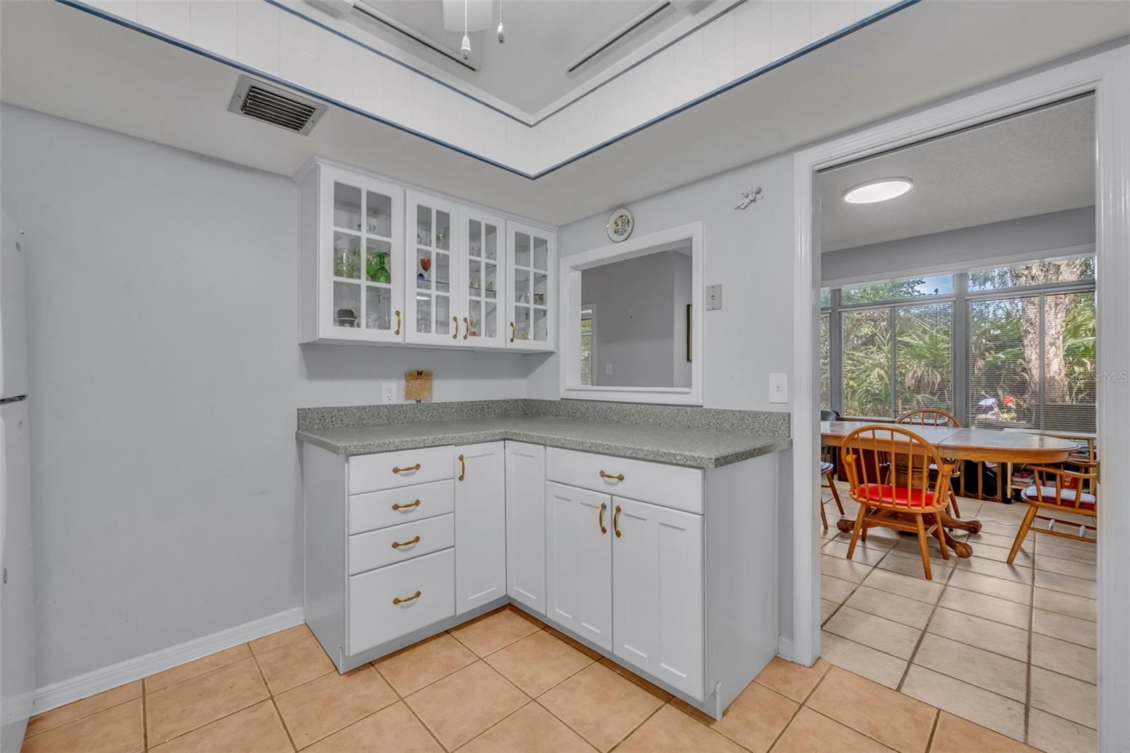 OAK HARBOUR SEC 1 - Residential