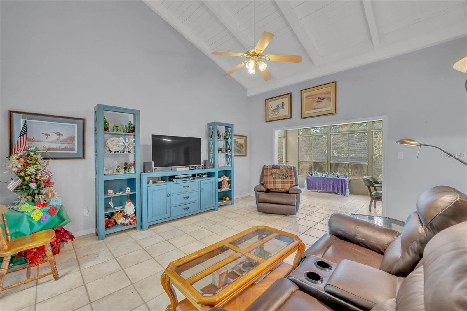 OAK HARBOUR SEC 1 - Residential