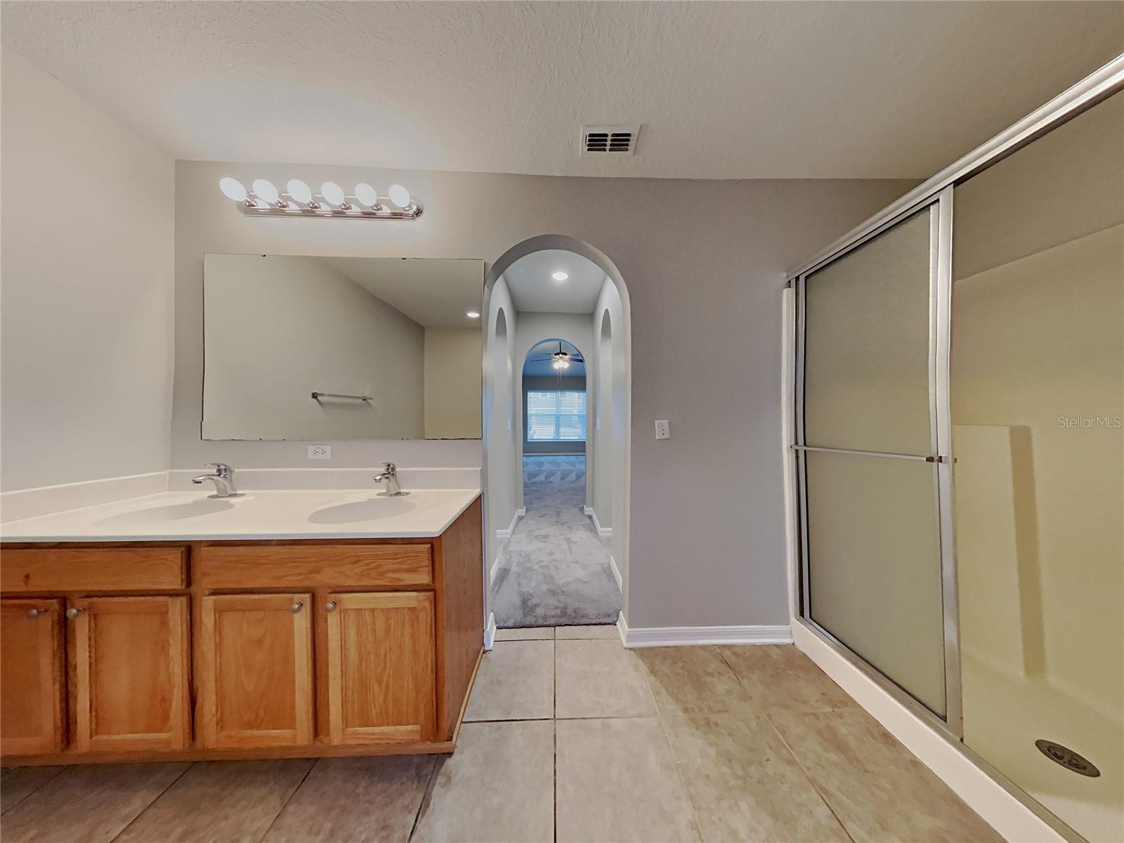 CASCADES PARK PH 01 02 03 - Residential Lease