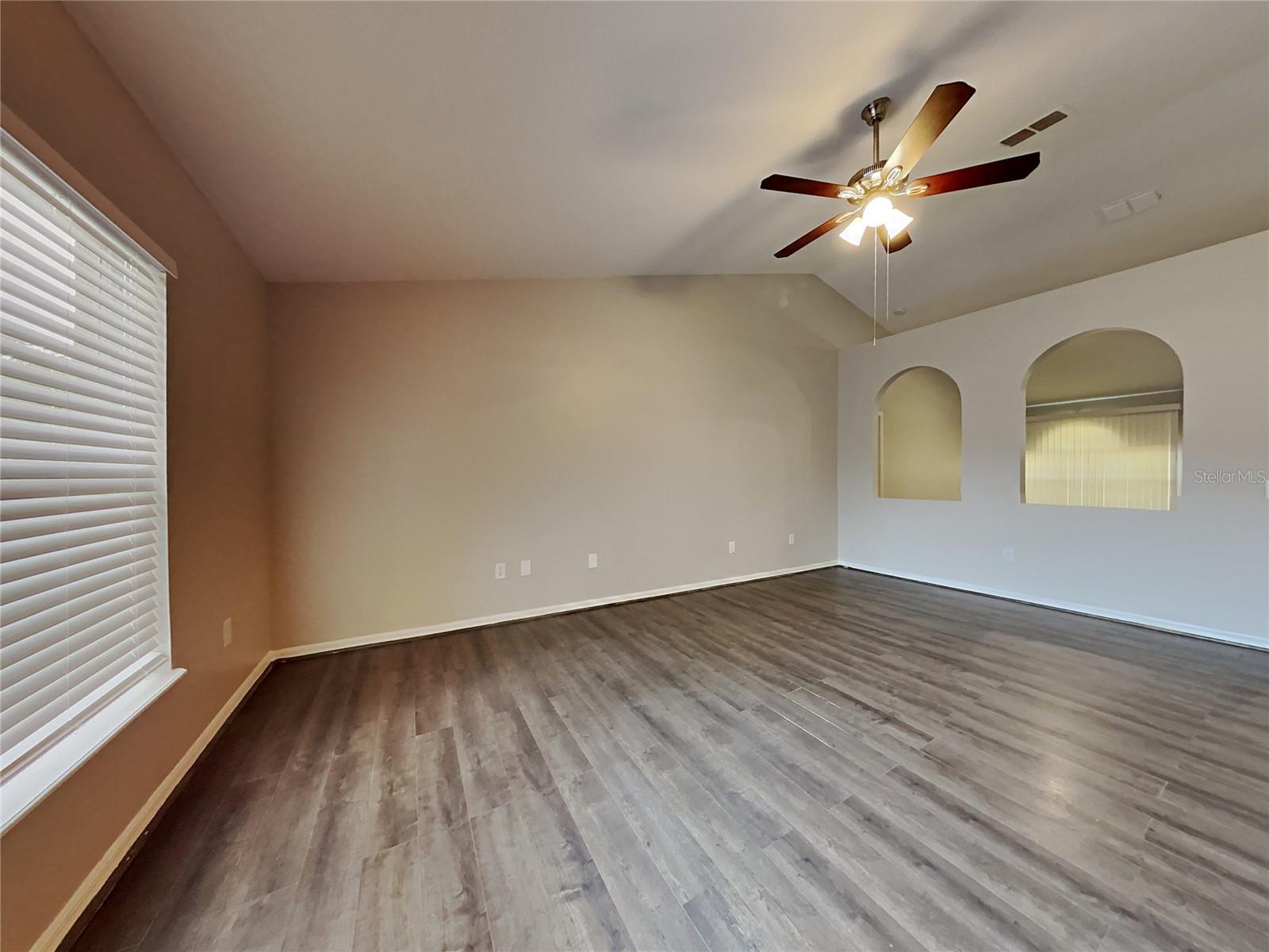 CASCADES PARK PH 01 02 03 - Residential Lease