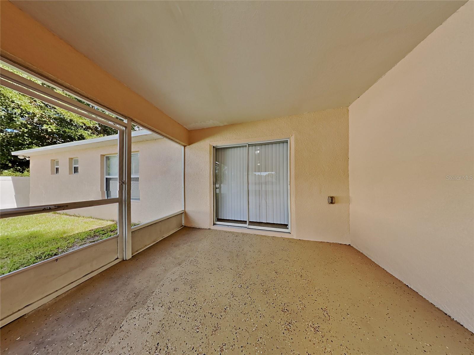 CASCADES PARK PH 01 02 03 - Residential Lease