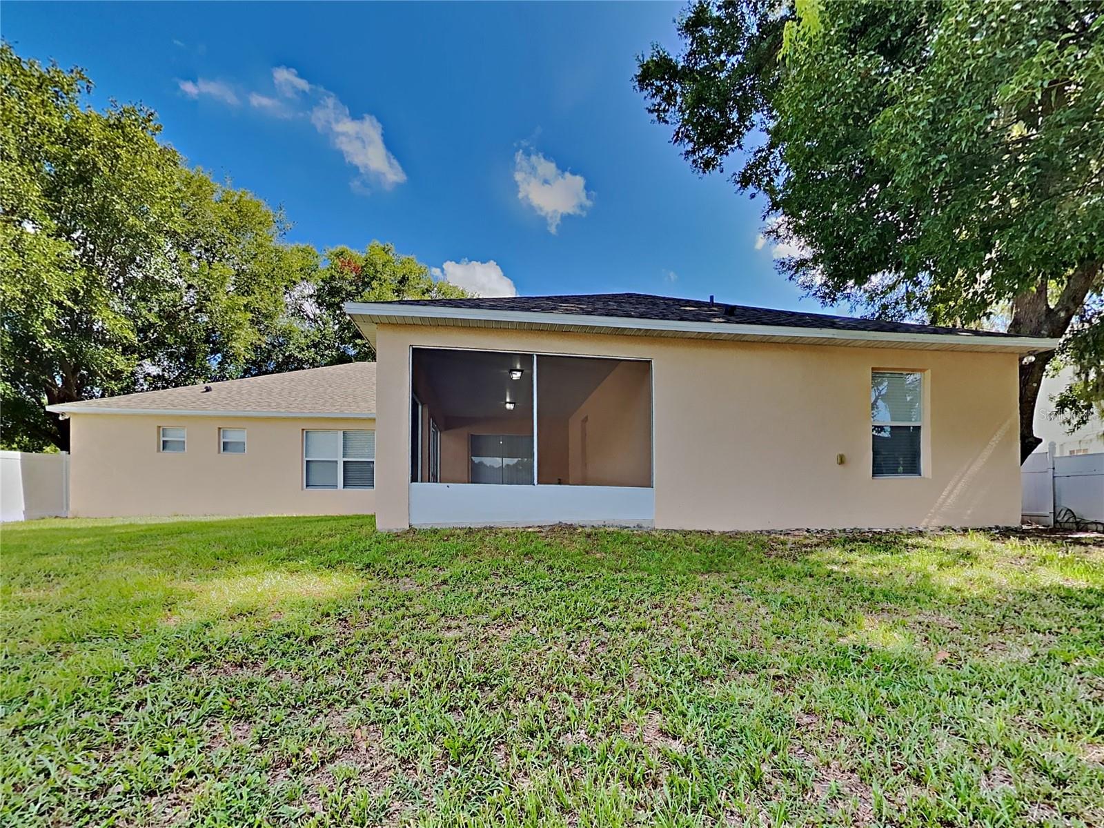 CASCADES PARK PH 01 02 03 - Residential Lease