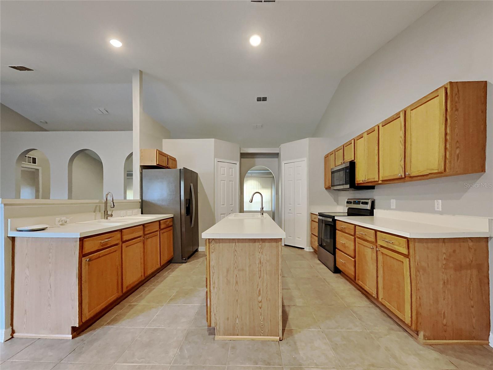 CASCADES PARK PH 01 02 03 - Residential Lease