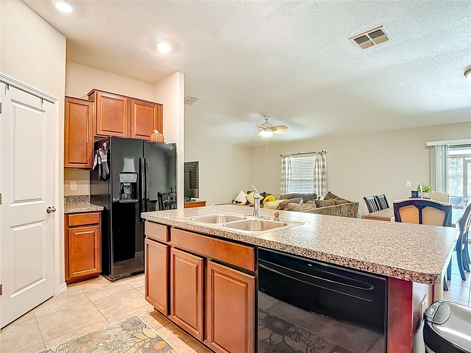 HIDDEN RIVER PH 2 - Residential