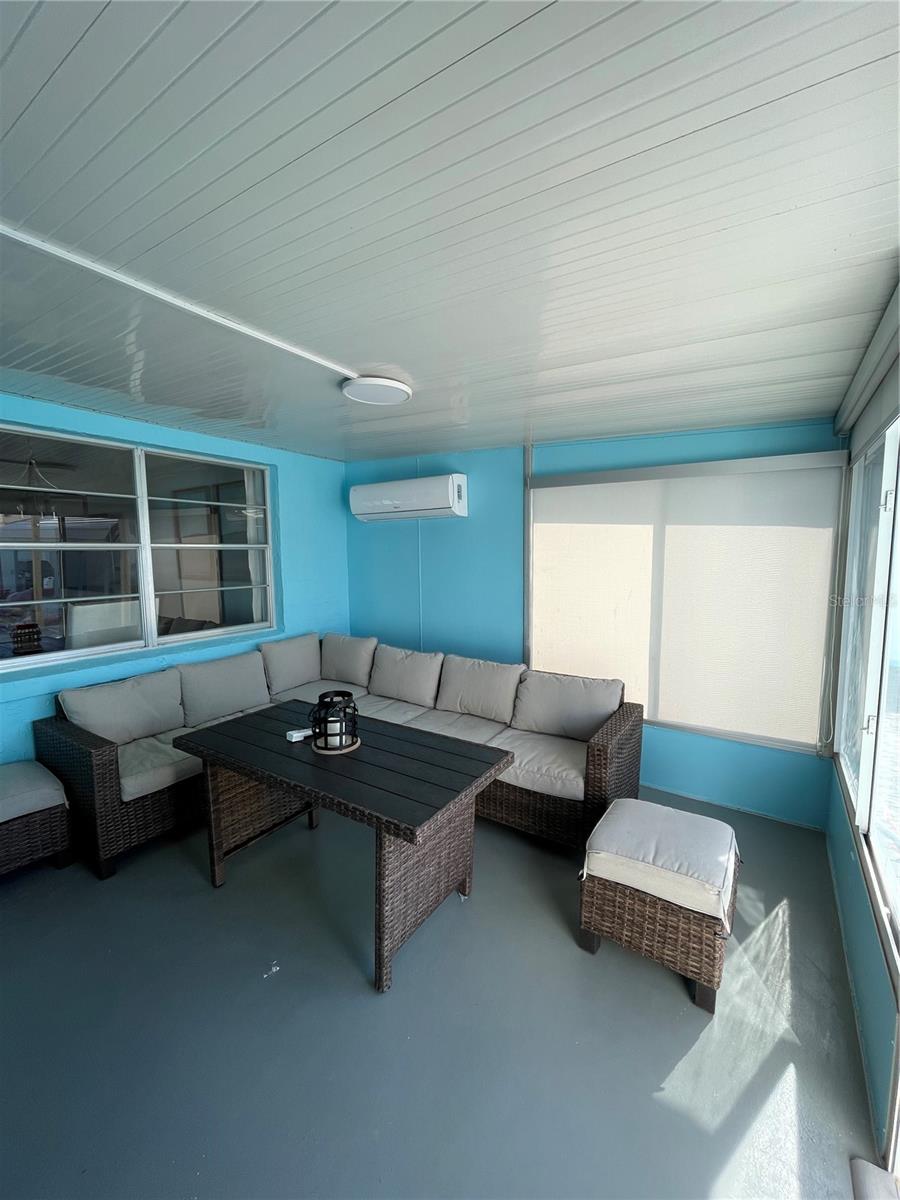 RIVIERA ISLES SEC 02 - Residential