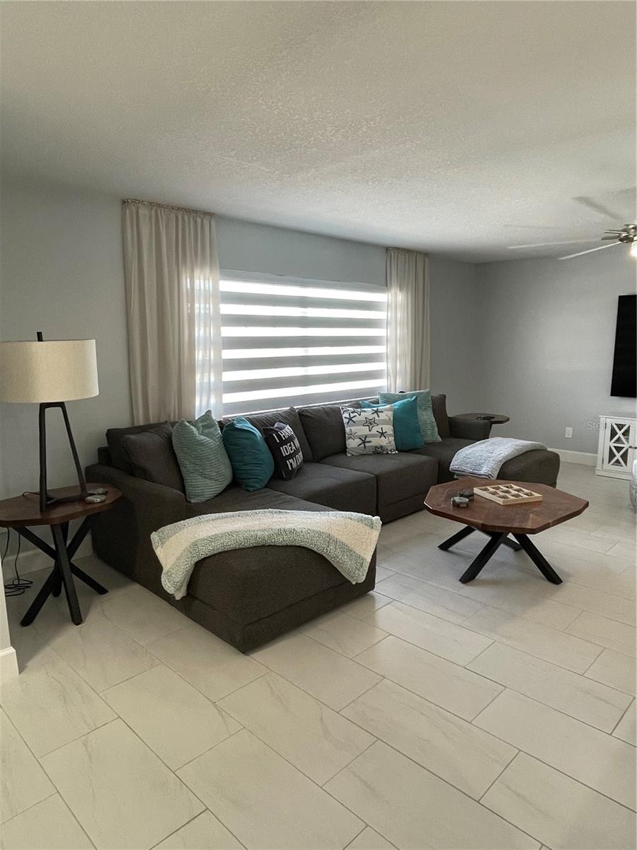 RIVIERA ISLES SEC 02 - Residential