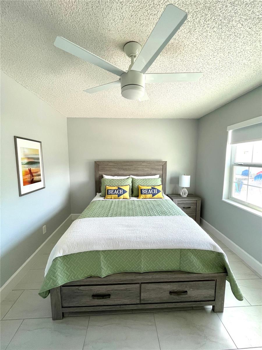 RIVIERA ISLES SEC 02 - Residential