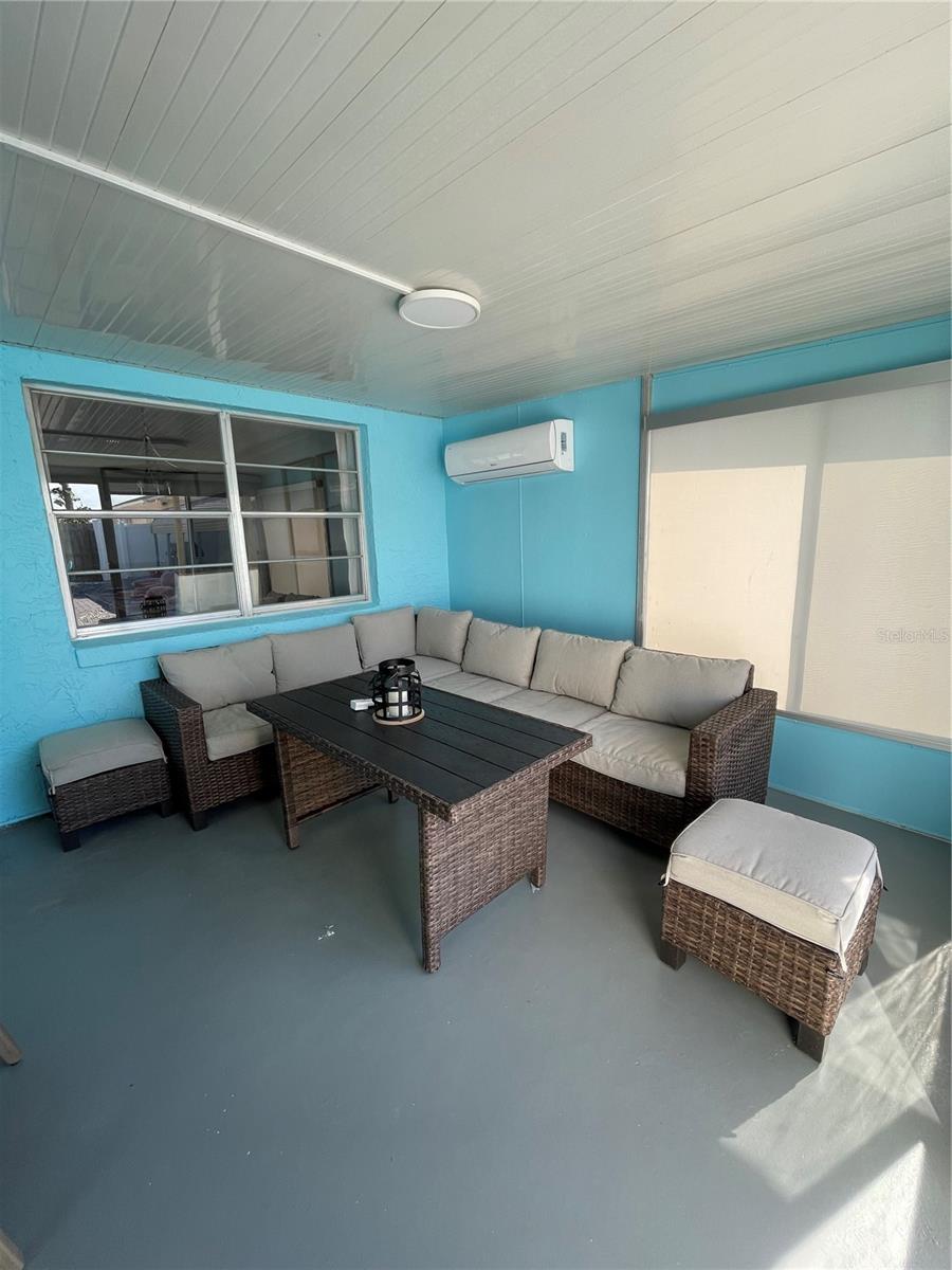 RIVIERA ISLES SEC 02 - Residential