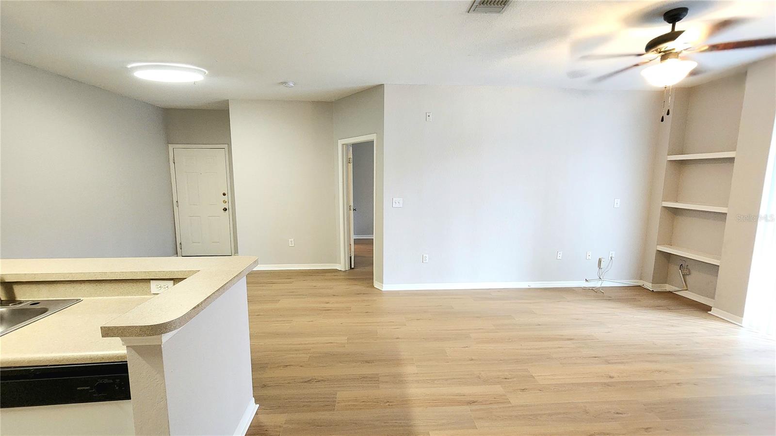 ALLEGRO PALM A CONDO - Residential Lease