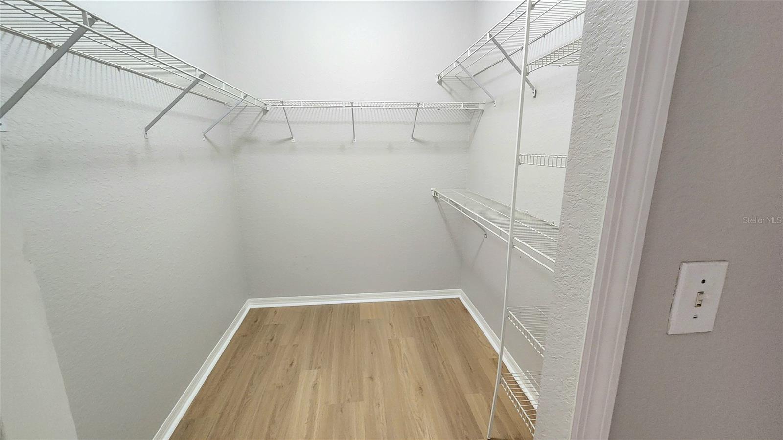 ALLEGRO PALM A CONDO - Residential Lease