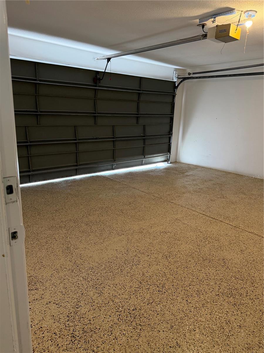 COLLEGE PARK - Residential