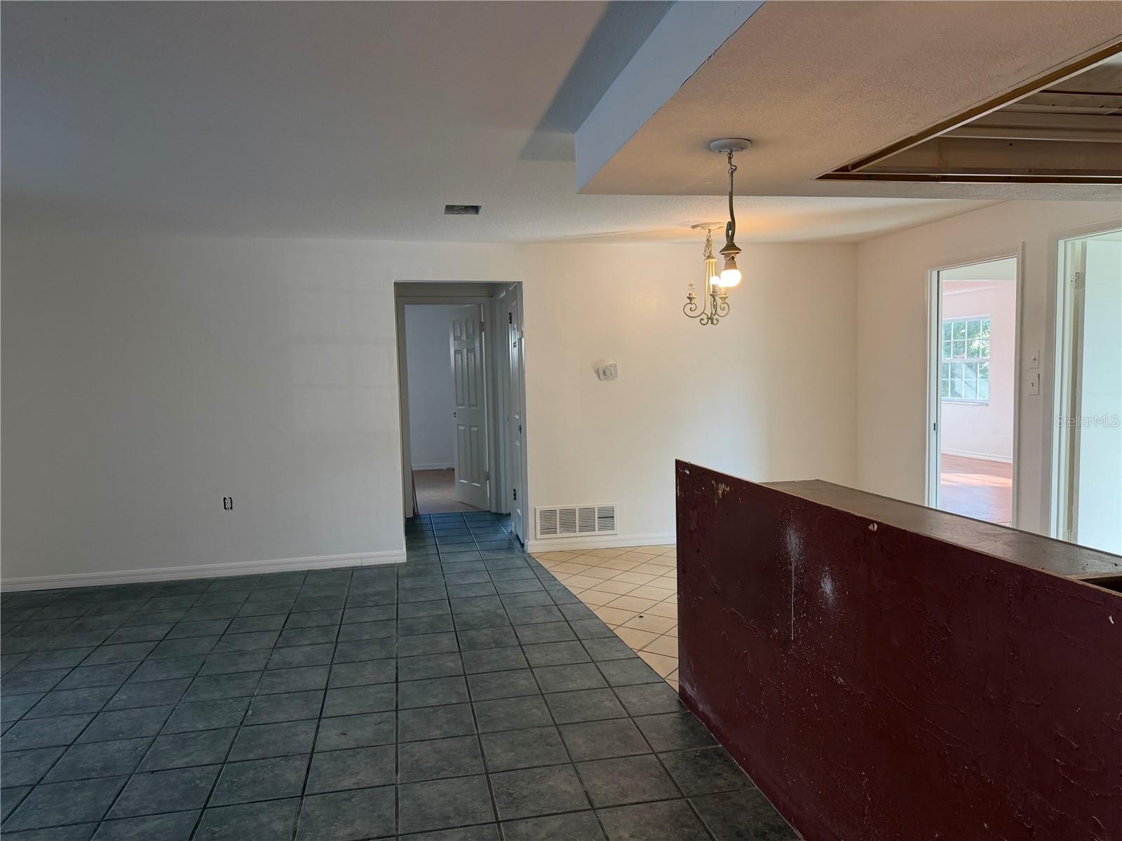 COLLEGE PARK - Residential