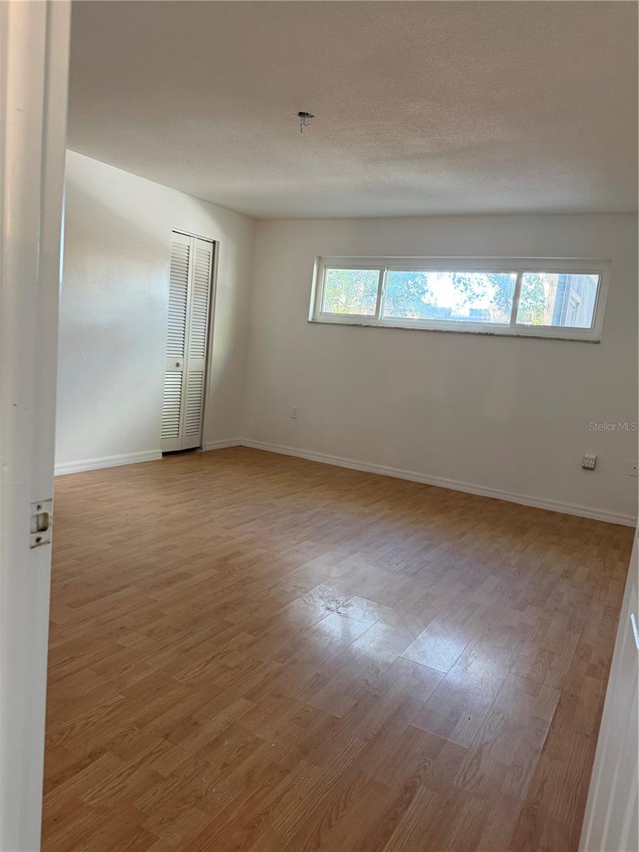 COLLEGE PARK - Residential