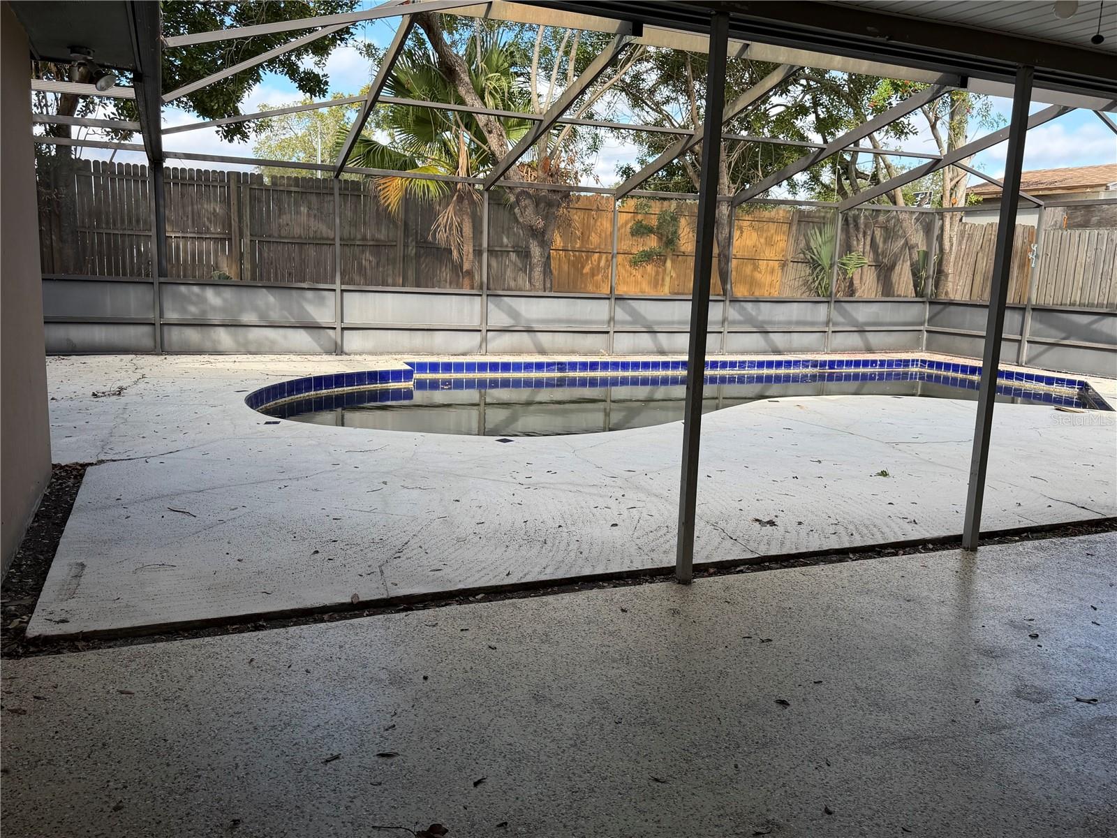 COLLEGE PARK - Residential