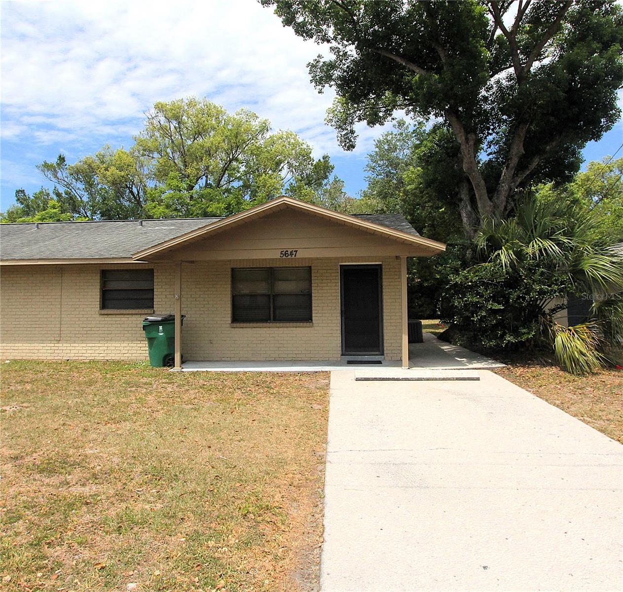 CITY ZEPHYRHILLS - Residential Lease