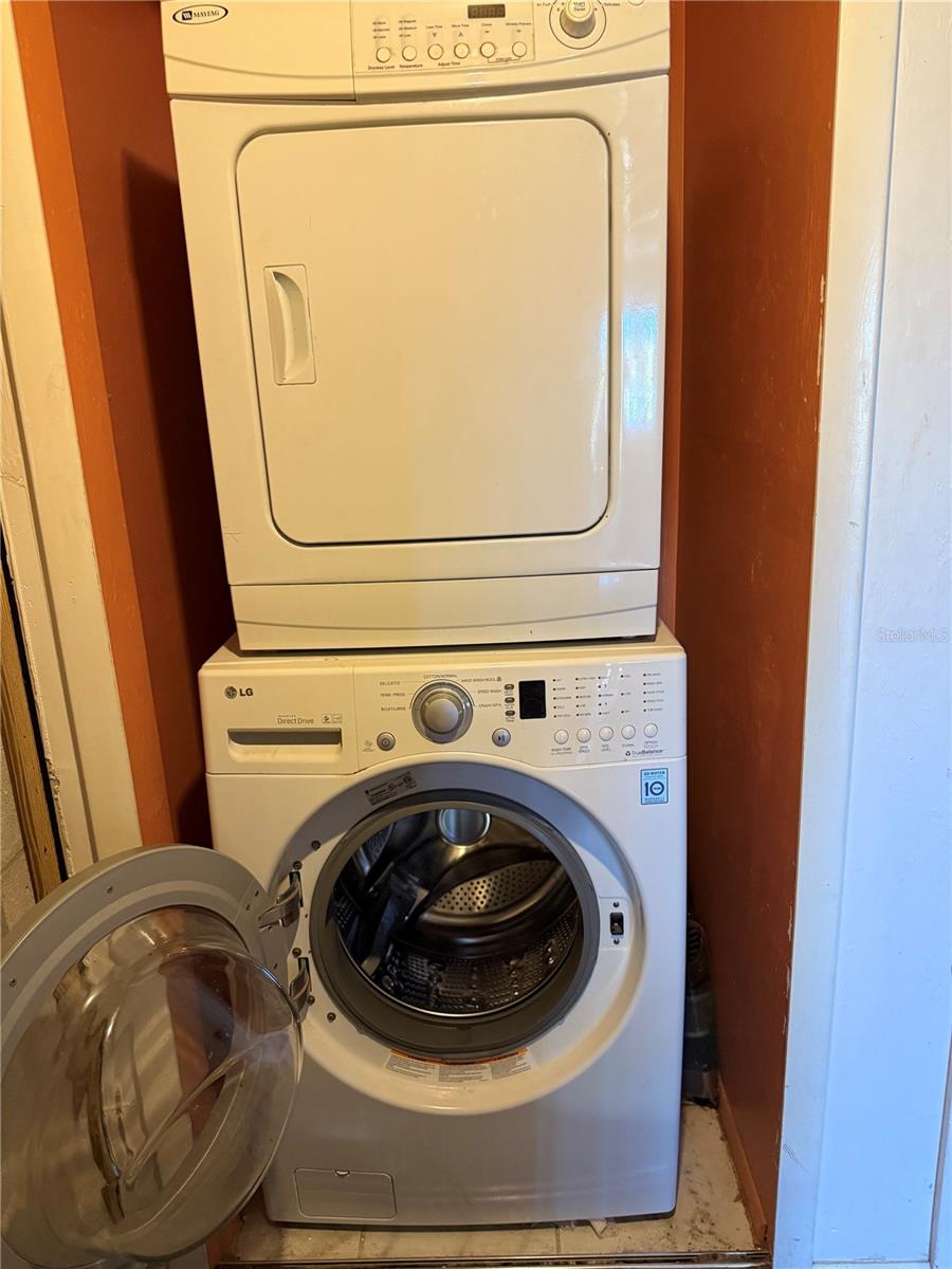 FIDDLERS GREEN 02 PH 03 BLDG 01 - Residential