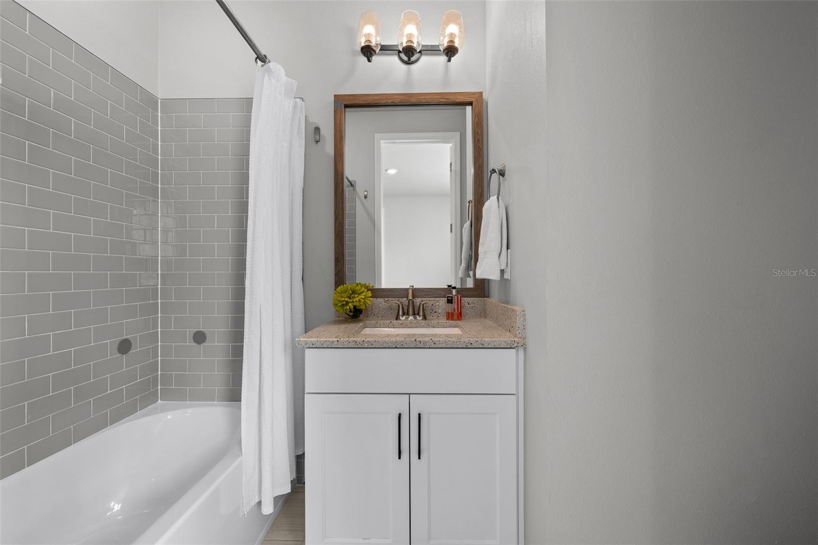 SOUTH TAMPANIA TWNHMS - Residential