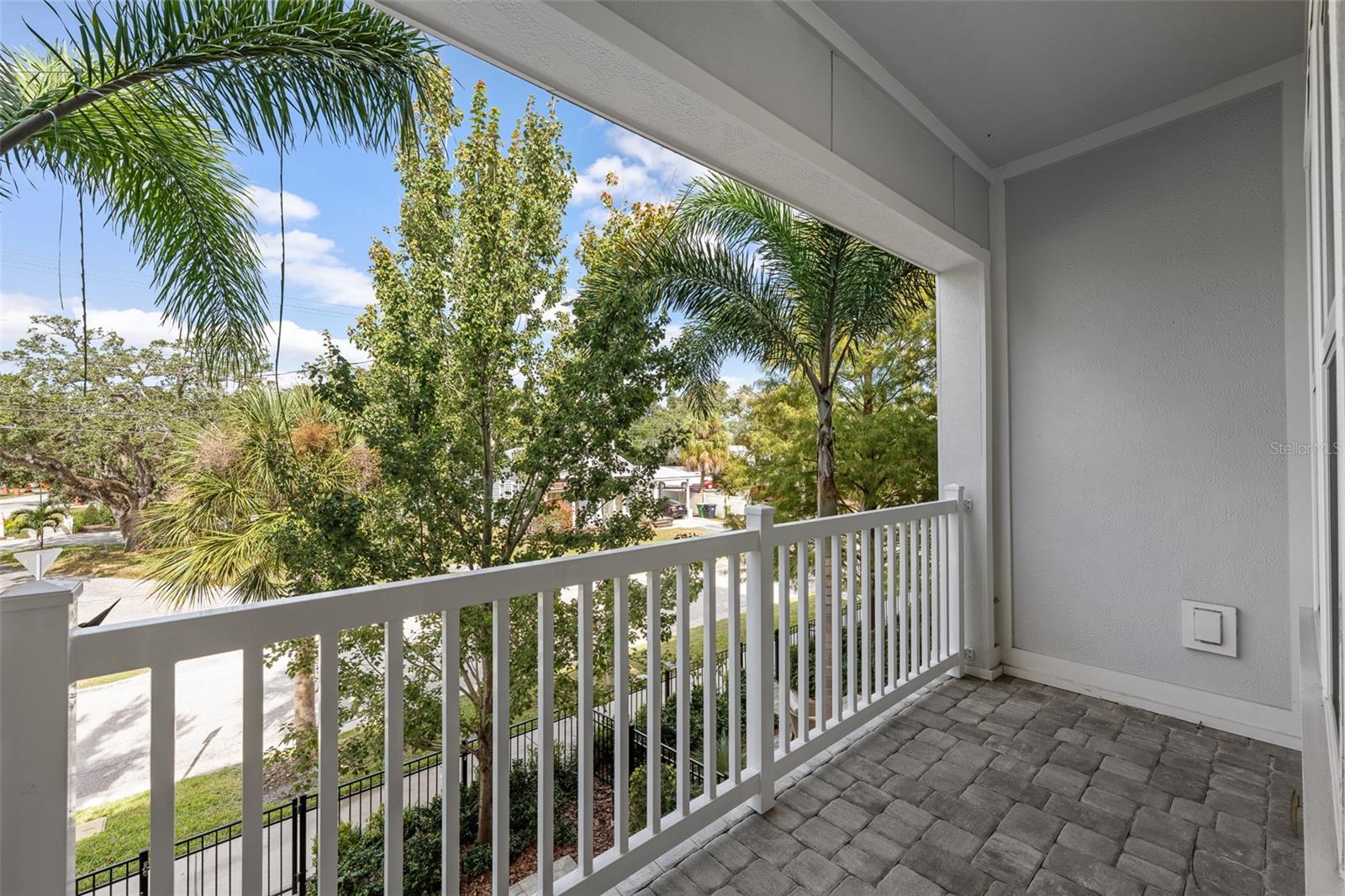 SOUTH TAMPANIA TWNHMS - Residential