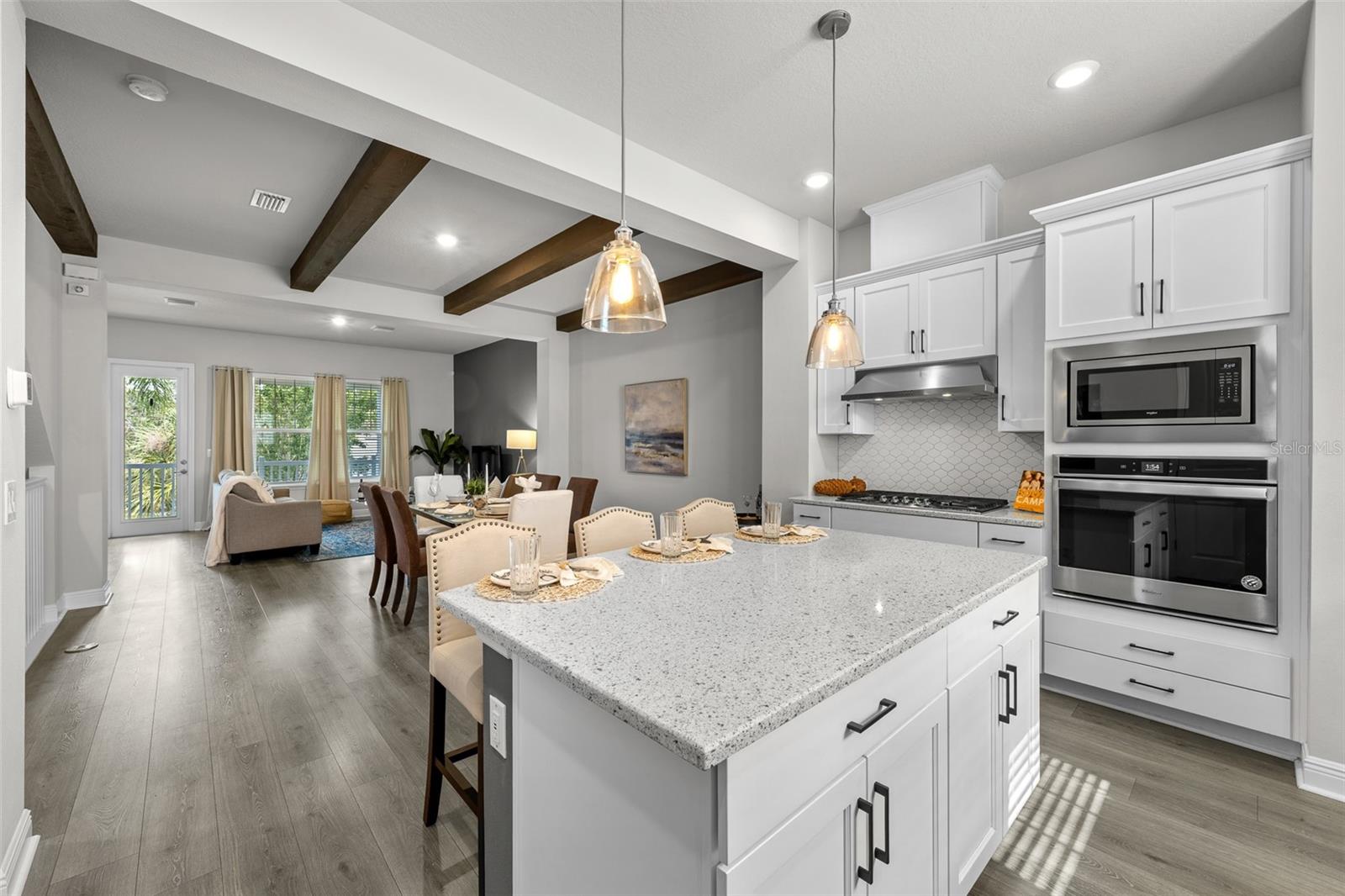 SOUTH TAMPANIA TWNHMS - Residential