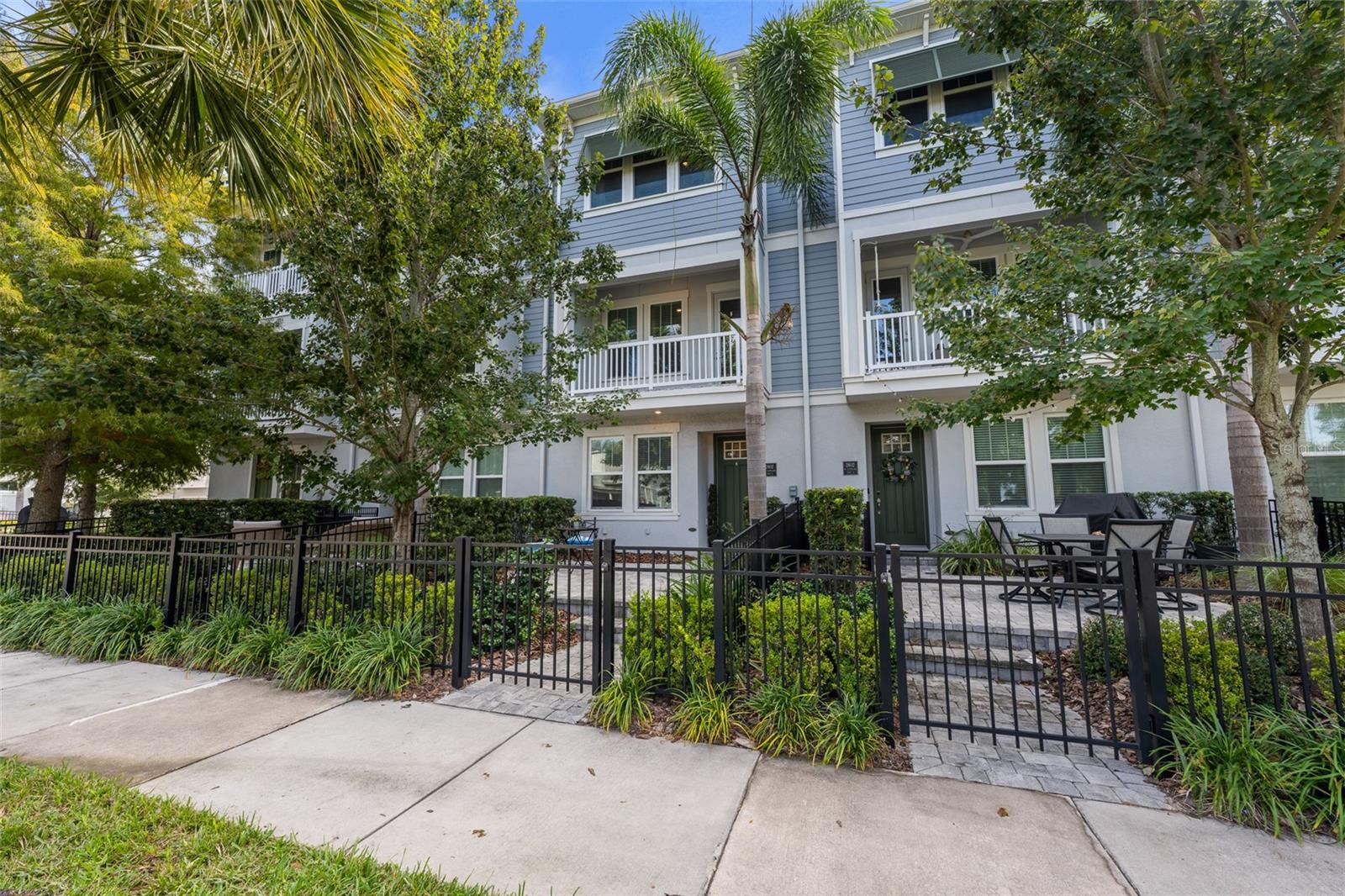 SOUTH TAMPANIA TWNHMS - Residential