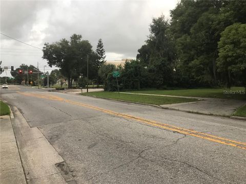 Tiny photo for 315 N Sinclair Avenue, Tavares, FL 32778 (MLS # G5035111)