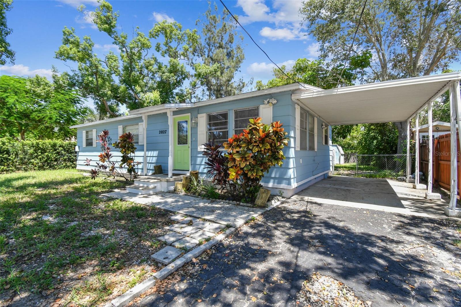 Prime Location in Clearwater – A Rare Opportunity!
This charming 3-bedroom, 1-bath home offers the perfect blend of comfort and potential in one of Clearwater's most sought-after neighborhoods. Located on a large lot with a fenced yard and a 1-car carport, this property is backed up to the Pinellas Trail and was high and dry for the past storms, no flood insurance required – a rare find in this area!
Inside, you’ll find a convenient laundry room, a cozy bonus space that can be tailored to your needs, and a welcoming back porch for enjoying the serene surroundings. Recently passing a 4-point inspection, this home is being sold as-is, offering endless possibilities for renovation, rebuilding, or designing your dream home.
Step outside and enjoy the charm of this eclectic community. You’re just a short stroll from the waterfront, downtown Dunedin, TD Ballpark, the Dunedin Library, as well as a variety of restaurants, shops, breweries, and the well-regarded Mease Hospital – all within a golf-cart friendly neighborhood. And when you’re ready for a beach day, you’re just a short drive from both Clearwater Beach and Honeymoon Island.
With just a 35-minute drive to Tampa International Airport, the location couldn’t be more convenient. This is a rare opportunity to own in a prime area with access to both urban amenities and the natural beauty of Florida’s Gulf Coast.
Don’t miss out on this fantastic opportunity to create your perfect home in one of Florida’s most desirable locations!