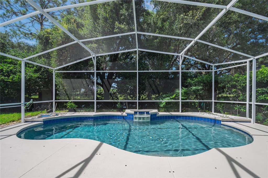 Photo of 2424 Stone Cross Circle, Orlando, FL 32828 (MLS # O6432805)