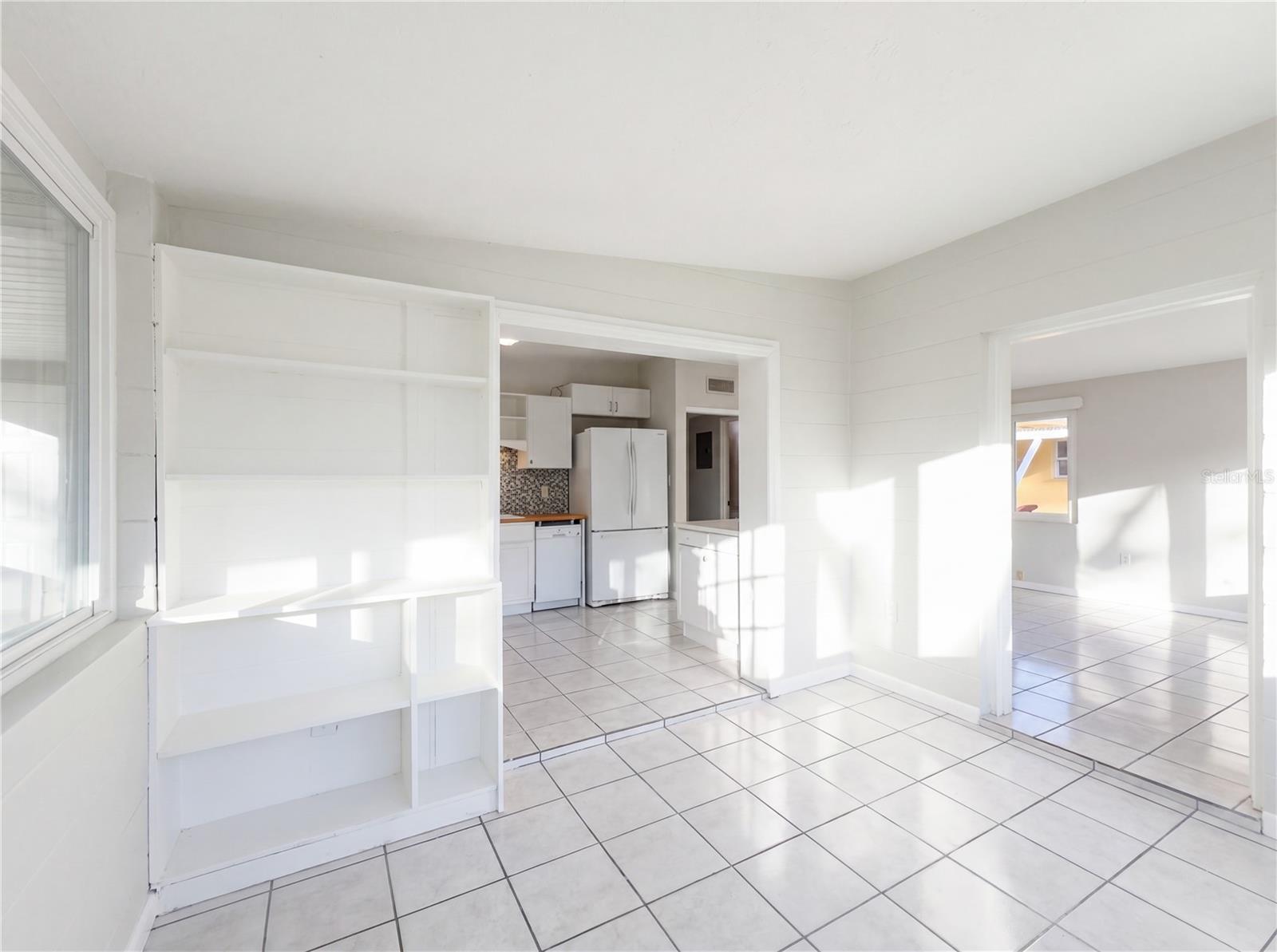 MENDELLS HAWKS PARK - Residential