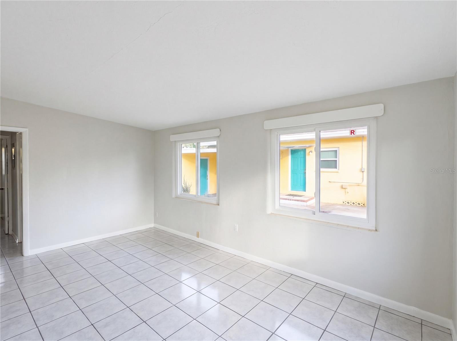 MENDELLS HAWKS PARK - Residential