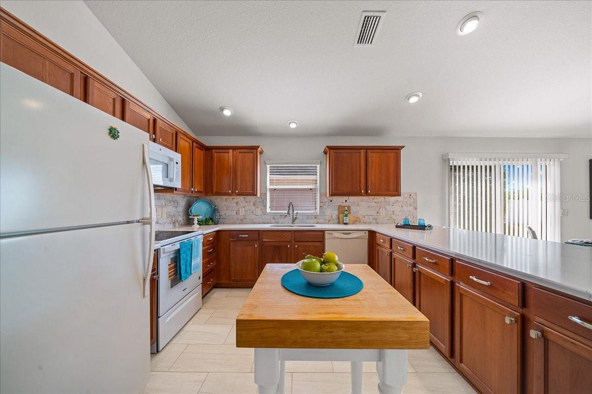 VILLAGES OF SUMTER ANITA VILLAS - Residential