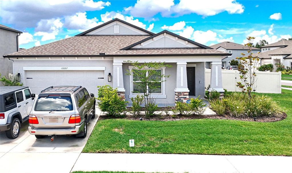 Photo of 12687 Retreat Place, Spring Hill, FL 34610 (MLS # TB8385706)