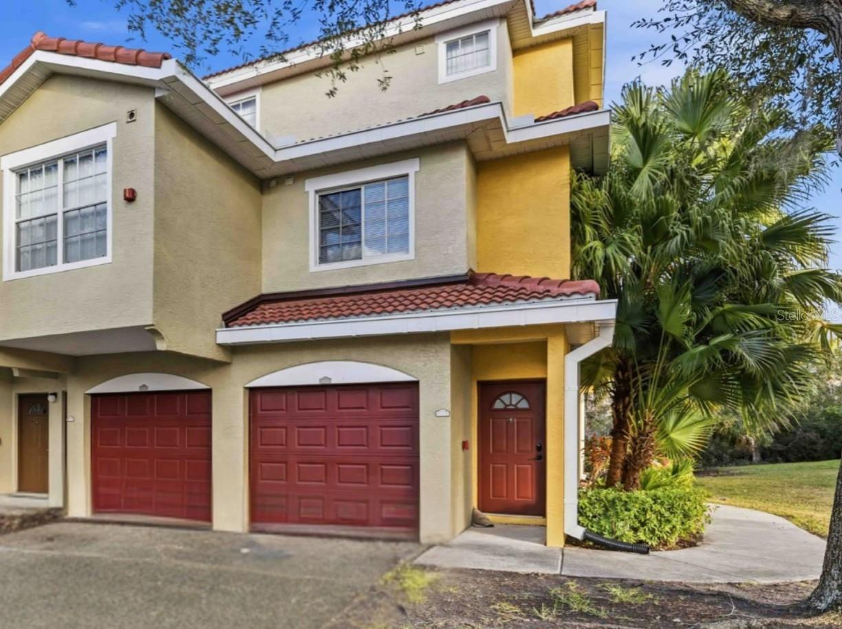 LAS PALMAS OF SARASOTA - Residential