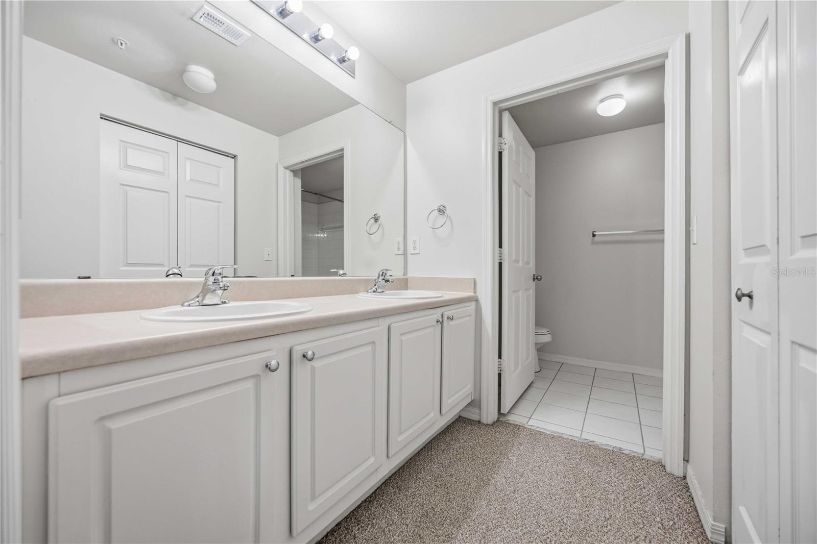 LAS PALMAS OF SARASOTA - Residential