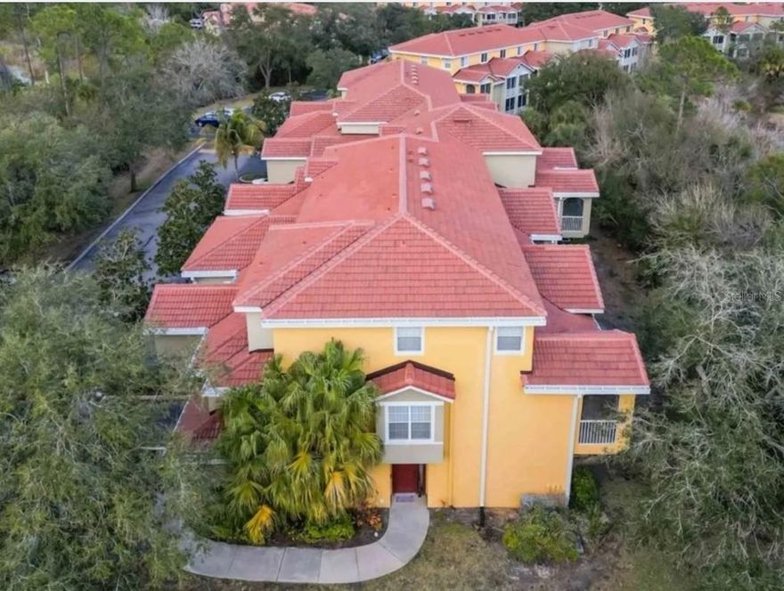 Welcome home to this beautifully bright and spacious 3 bedroom, 3 bath end-unit condo with a private garage, perfectly situated inside the gated community of Las Palmas. With its open feel, thoughtful layout, and abundant natural light, this residence offers the ideal blend of comfort, style, and easy Florida living.The kitchen is designed for both everyday living and entertaining, featuring warm wood cabinetry, generous counter space, a breakfast bar, and a separate dining area that invites gathering with family and friends. The living room impresses with gorgeous flooring, crown molding, and sliding glass doors leading to the screened patio which creates a seamless connection to the outdoors while filling the space with sunlight. Retreat to the spacious primary suite complete with large sliding glass doors to a screened porch area, a walk-in closet, and an ensuite bath with dual sinks, creating a private space to relax and recharge. A new hot water heater provides added value and peace of mind. Residents of Las Palmas enjoy a true resort-style lifestyle with access to two sparkling swimming pools, a fitness center, clubhouse, billiards room, tennis courts, walking trails, and RV and boat storage. Ideally located near University Town Center, Benderson Park, I-75, and just minutes from Sarasota’s world-renowned beaches, shopping, and dining, this home places you close to everything while offering a serene place to come home to. Spacious, inviting, and perfectly located, this is the one you have been waiting for. All information provided by the sellers is deemed reliable but is not guaranteed. Buyers are encouraged to verify all information independently.