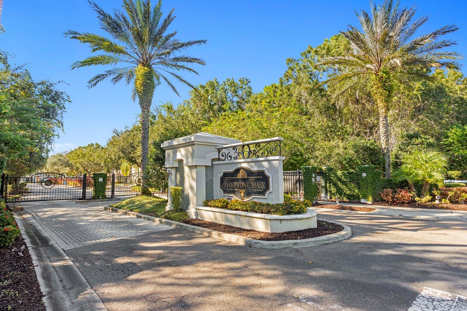 HAMPTON CHASE TWNHMS - Residential