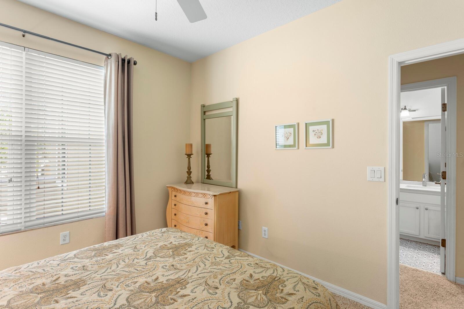 HAMPTON CHASE TWNHMS - Residential