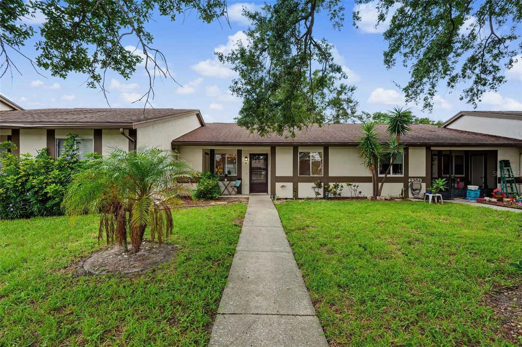Photo of 2265 Bancroft Circle S #C, Palm Harbor, FL 34683 (MLS # TB8536547)