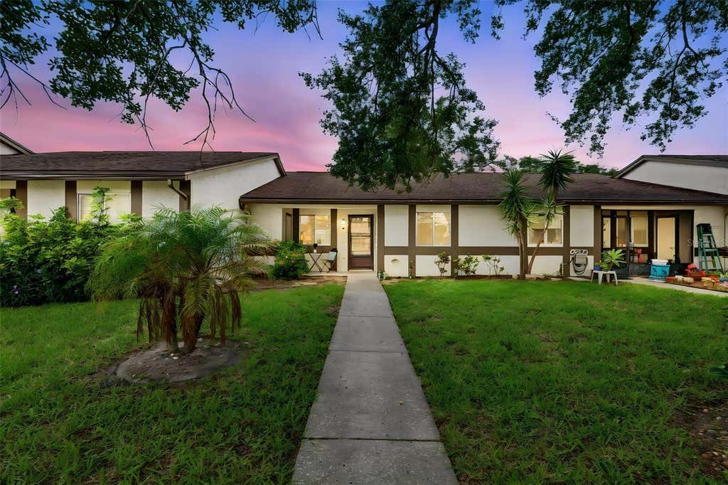 Photo of 2265 Bancroft Circle S #C, Palm Harbor, FL 34683 (MLS # TB8536547)