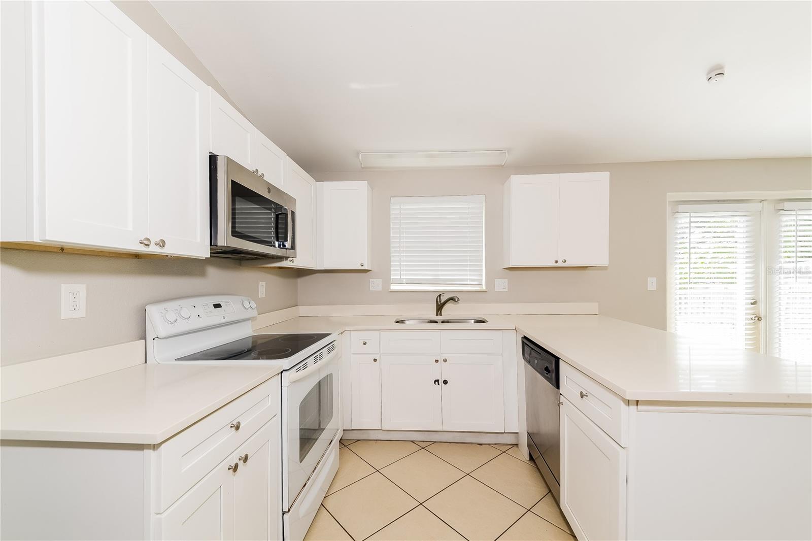 MAGNOLIA PARK - Residential Lease