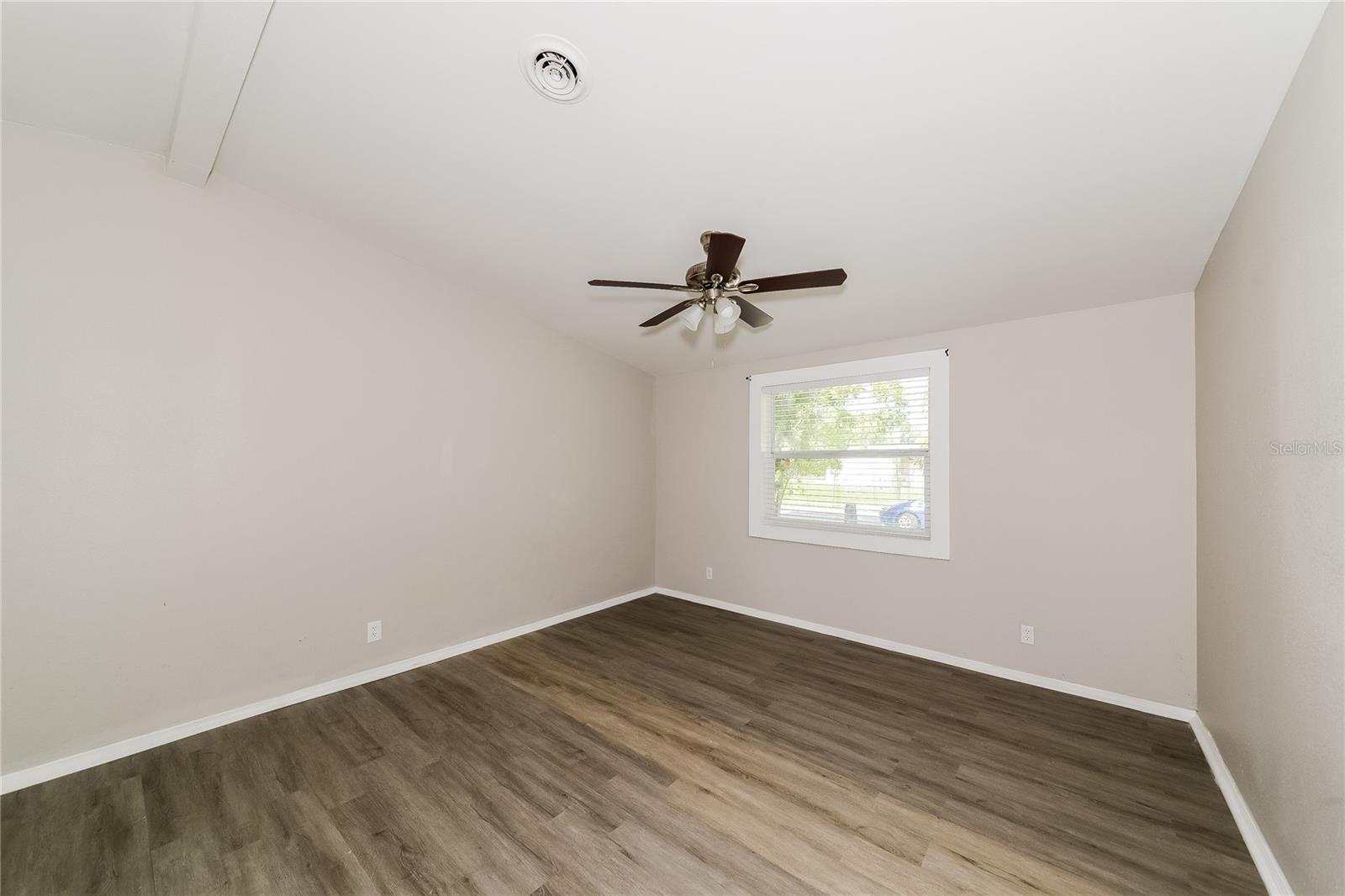MAGNOLIA PARK - Residential Lease