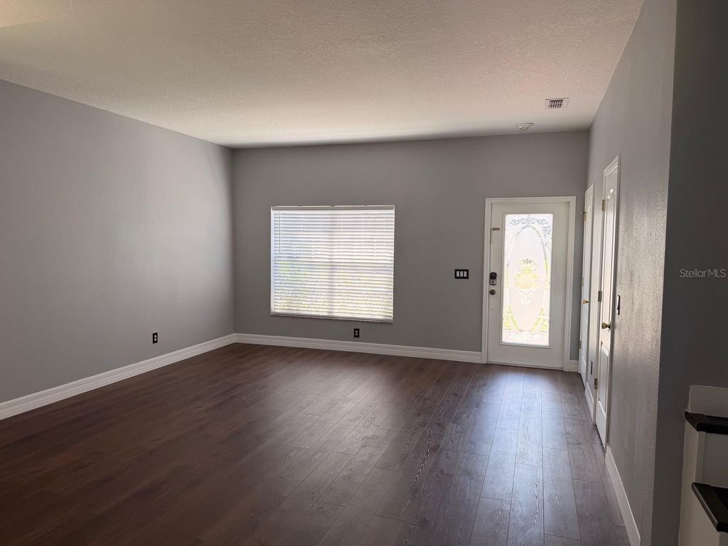 Photo of 5768 Los Palma Vista Drive, Orlando, FL 32837 (MLS # O6402116)