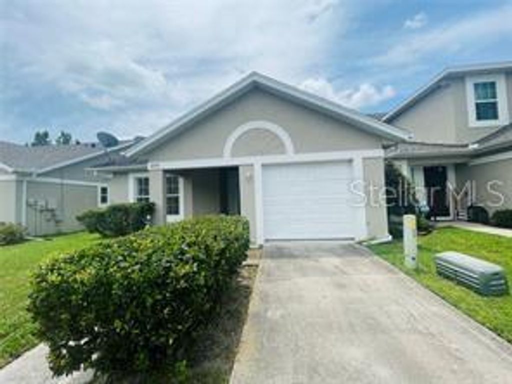 Photo of 2206 Cypress Knee Loop, Kissimmee, FL 34743 (MLS # S5154175)