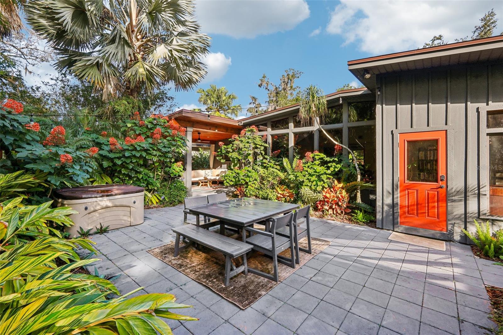 MAITLAND SHORES - Residential