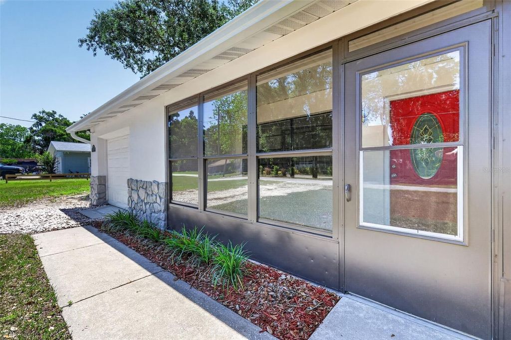 Photo of 60 Outlook Street, Umatilla, FL 32784 (MLS # G5112477)