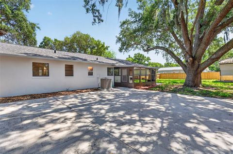 Tiny photo for 60 Outlook Street, Umatilla, FL 32784 (MLS # G5112477)