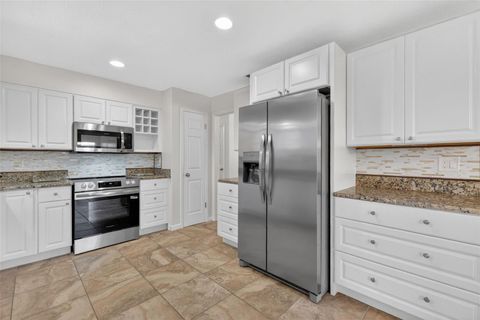 Tiny photo for 60 Outlook Street, Umatilla, FL 32784 (MLS # G5112477)