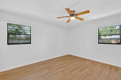 Tiny photo for 60 Outlook Street, Umatilla, FL 32784 (MLS # G5112477)