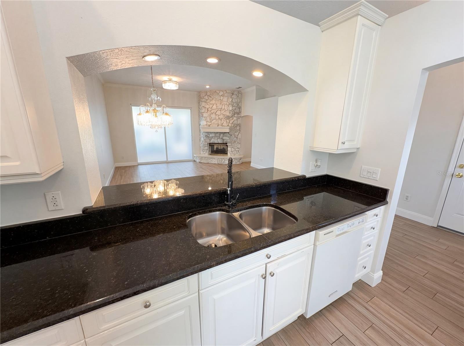 HIGHLAND VILLAGE 2 - Residential