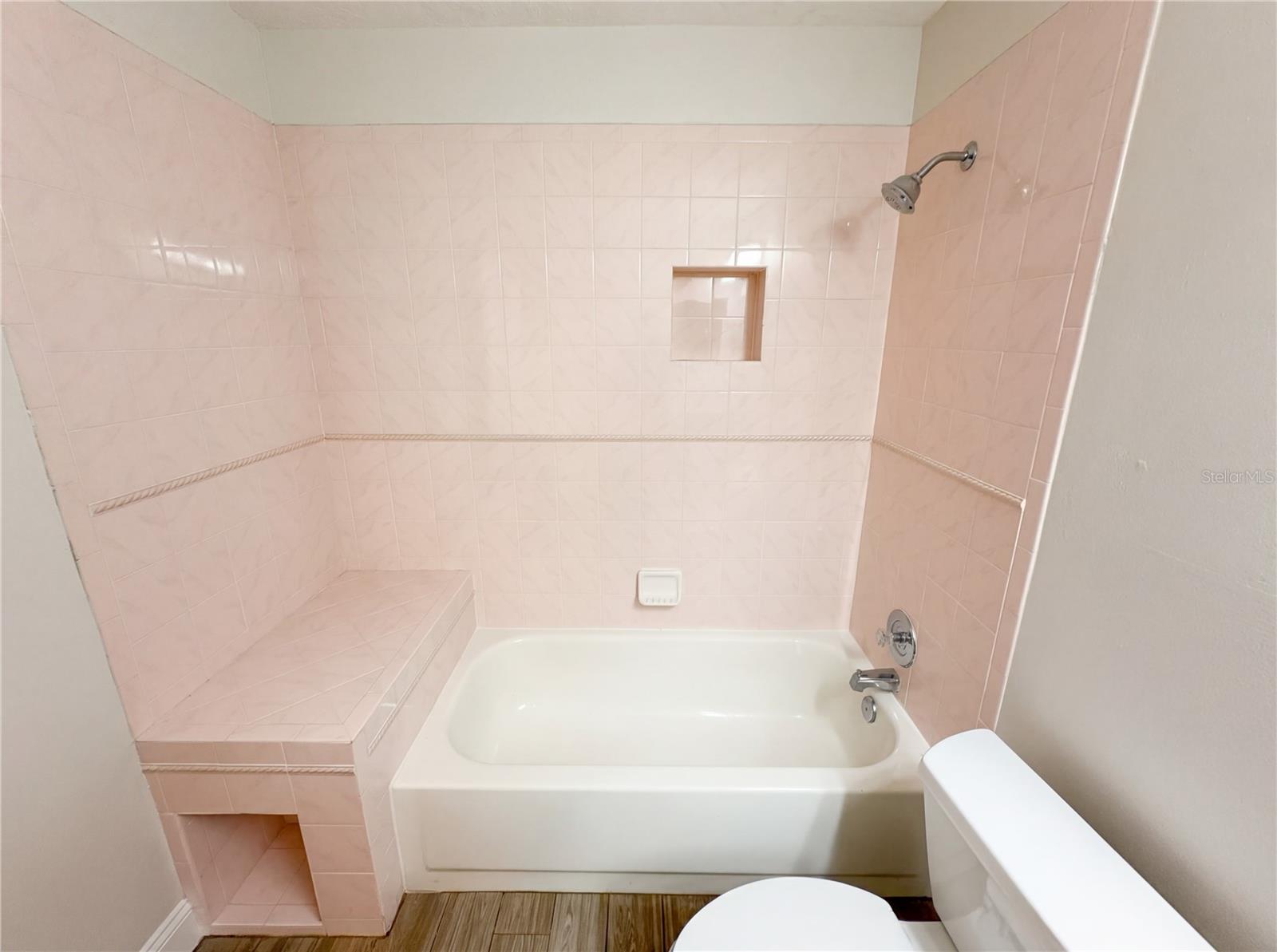 HIGHLAND VILLAGE 2 - Residential