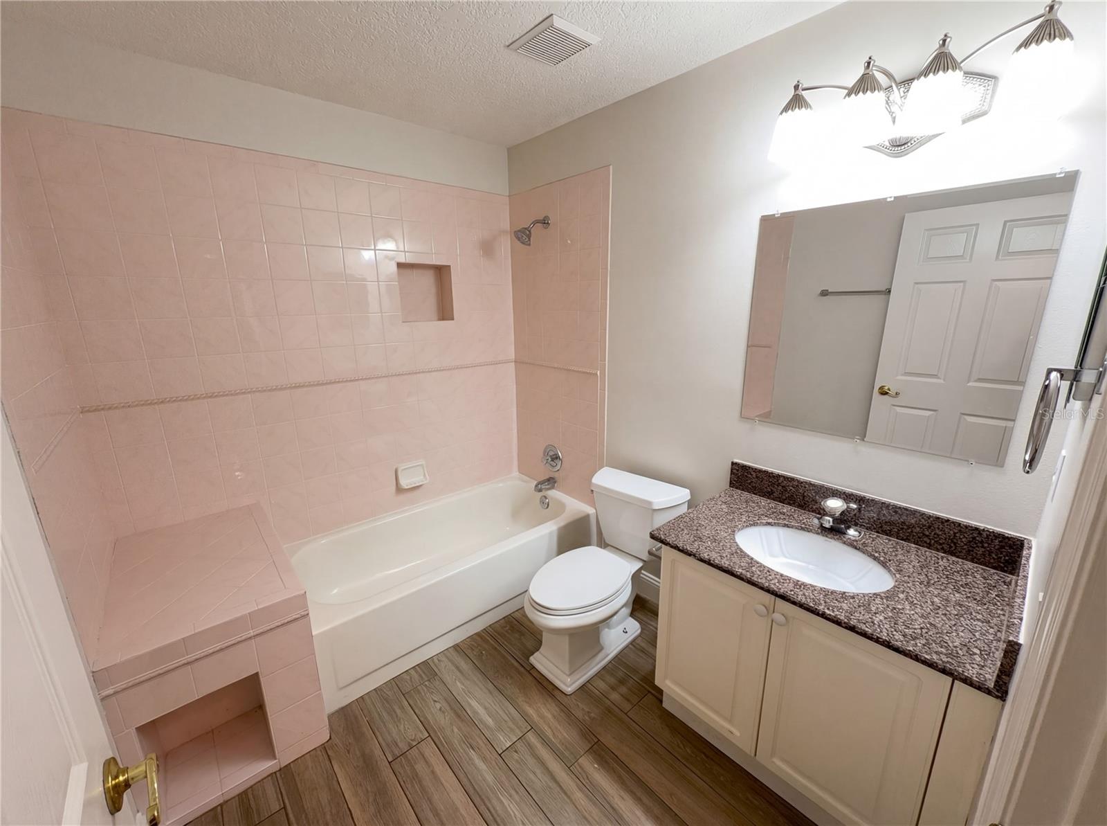 HIGHLAND VILLAGE 2 - Residential